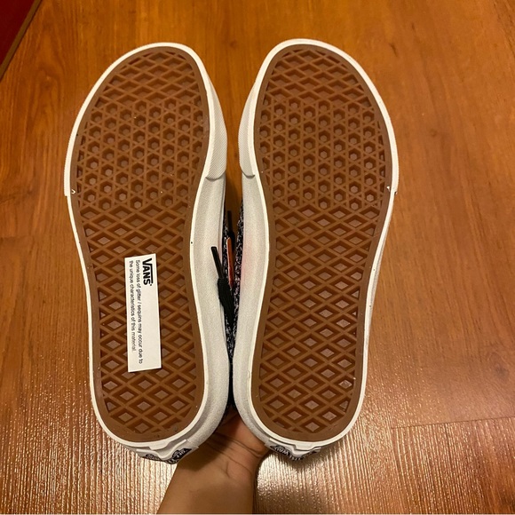 Shiny Party Old Skool - Picture 3 of 10